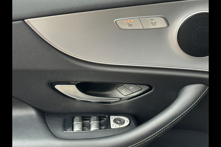 Mercedes-Benz E-Klasse Coupé 200 Aut Leer Navi Camera Pano Mercedes-Benz E-Klasse Coupé 200 Aut Leer Navi Camera Pano