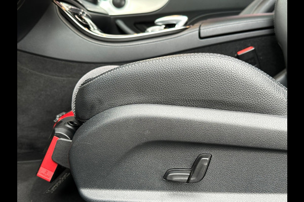 Mercedes-Benz E-Klasse Coupé 200 Aut Leer Navi Camera Pano Mercedes-Benz E-Klasse Coupé 200 Aut Leer Navi Camera Pano