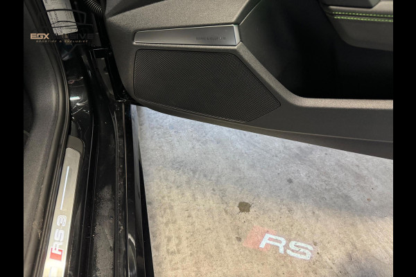 Audi RS3 Sportback 2.5 TFSI Quattro Hulk Edition Ceramic/Pano/B&O/HUD/Garantie Audi RS3 Sportback 2.5 TFSI Quattro Hulk Edition Ceramic/Pano/B&O/HUD/Garantie