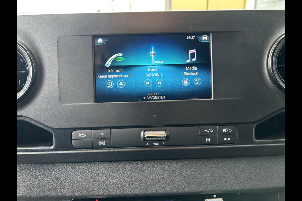 Mercedes-Benz Sprinter 317 CDI L2 H2 MBUX / Camera / Carplay navigatie / Cruise control / Airco Mercedes-Benz Sprinter 317 CDI L2 H2 MBUX / Camera / Carplay navigatie / Cruise control / Airco