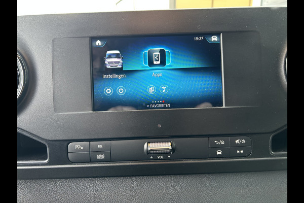 Mercedes-Benz Sprinter 317 CDI L2 H2 MBUX / Camera / Carplay navigatie / Cruise control / Airco Mercedes-Benz Sprinter 317 CDI L2 H2 MBUX / Camera / Carplay navigatie / Cruise control / Airco