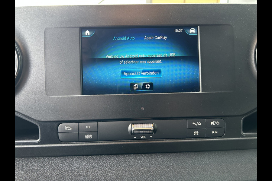 Mercedes-Benz Sprinter 317 CDI L2 H2 MBUX / Camera / Carplay navigatie / Cruise control / Airco Mercedes-Benz Sprinter 317 CDI L2 H2 MBUX / Camera / Carplay navigatie / Cruise control / Airco