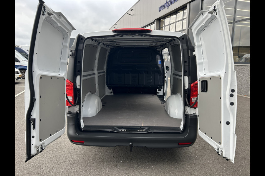 Mercedes-Benz Vito 116 CDI L3 Pro 2500KG Trekhaak / MBUX / Camera / Navigatie / Cruise control / Airco / Achterdeuren Mercedes-Benz Vito 116 CDI L3 Pro 2500KG Trekhaak / MBUX / Camera / Navigatie / Cruise control / Airco / Achterdeuren