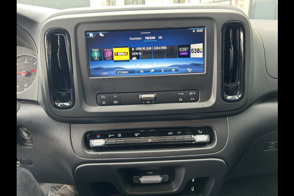 Mercedes-Benz Vito 116 CDI L3 Pro 2500KG Trekhaak / MBUX / Camera / Navigatie / Cruise control / Airco / Achterdeuren Mercedes-Benz Vito 116 CDI L3 Pro 2500KG Trekhaak / MBUX / Camera / Navigatie / Cruise control / Airco / Achterdeuren