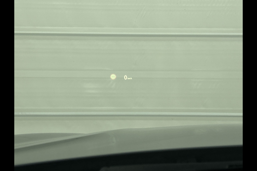 BMW X1 SDrive18i Executive Edition (GROOT-NAVIGATIE, CARPLAY, CAMERA, HEAD-UP, CLIMA, 1e EIGENAAR, GOED ONDERHOUDEN)