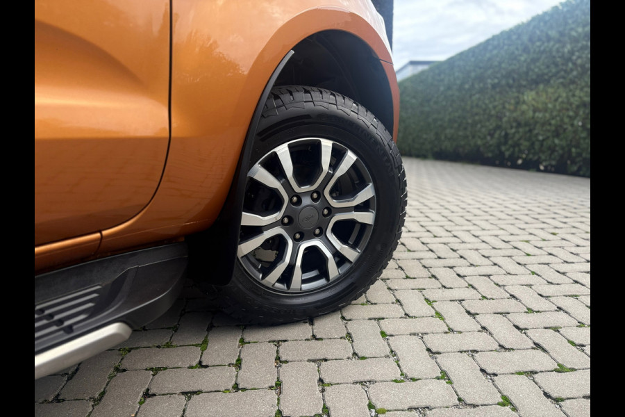 Ford Ranger 2.0 EcoBlue Wildtrak Supercab - 5 Persoons - Bomvol Ford Ranger 2.0 EcoBlue Wildtrak Supercab - 5 Persoons - Bomvol