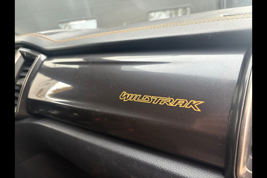 Ford Ranger 2.0 EcoBlue Wildtrak Supercab - 5 Persoons - Bomvol Ford Ranger 2.0 EcoBlue Wildtrak Supercab - 5 Persoons - Bomvol