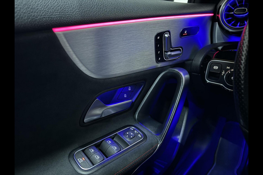 Mercedes-Benz A-Klasse 250 e Limo AMG Night Pano Memory Sfeer Carplay NAP
