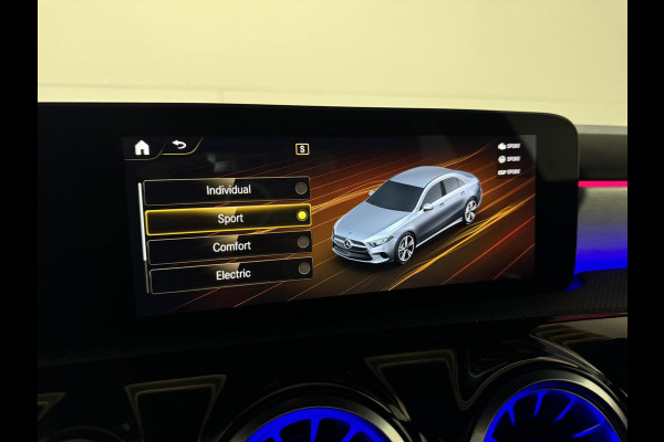 Mercedes-Benz A-Klasse 250 e Limo AMG Night Pano Memory Sfeer Carplay NAP