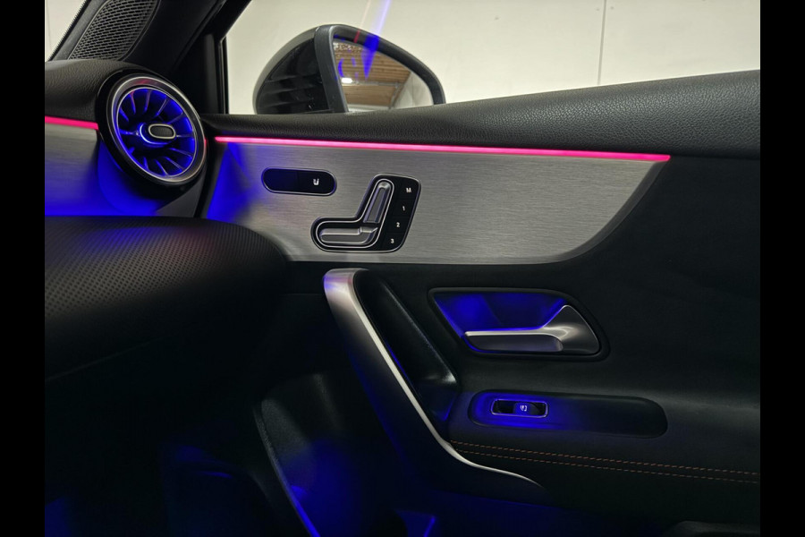 Mercedes-Benz A-Klasse 250 e Limo AMG Night Pano Memory Sfeer Carplay NAP