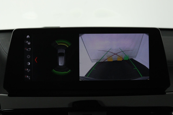 BMW X1 SDrive18i Business Edition (NAVIGATIE, STOELVERWARMING, HEAD-UP, SFEEVERLICHTING, 1e EIGENAAR, DEALER ONDERHOUDEN) BMW X1 SDrive18i Business Edition (NAVIGATIE, STOELVERWARMING, HEAD-UP, SFEEVERLICHTING, 1e EIGENAAR, DEALER ONDERHOUDEN)