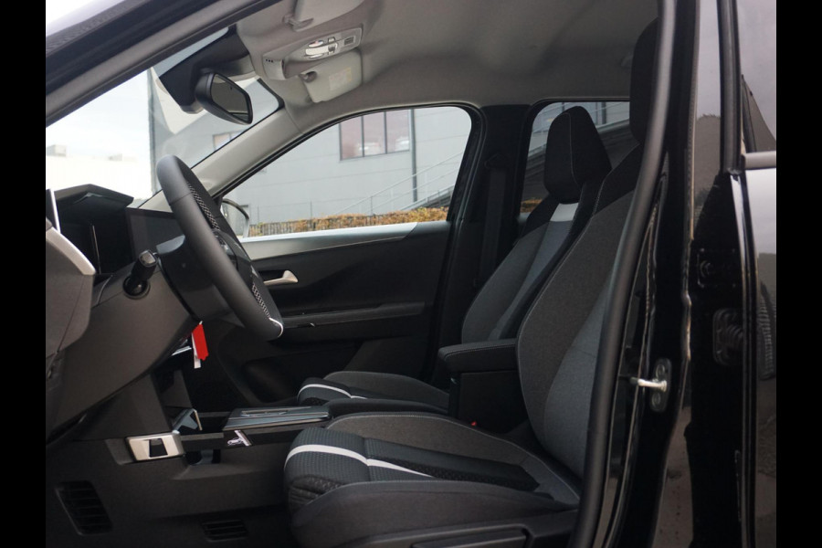 Opel Frontera 1.2 Turbo Hybrid GS Opel Frontera 1.2 Turbo Hybrid GS