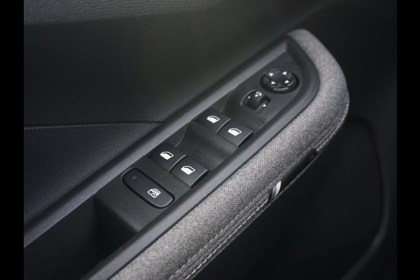 Opel Frontera 1.2 Turbo Hybrid GS Opel Frontera 1.2 Turbo Hybrid GS