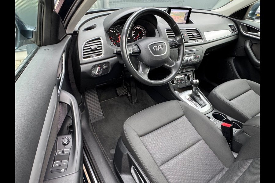 Audi Q3 1.4 TFSI Automaat Design Pro Line * Navigatie * Trekhaak * Keyless * Cruise Control * Audi Q3 1.4 TFSI Automaat Design Pro Line * Navigatie * Trekhaak * Keyless * Cruise Control *