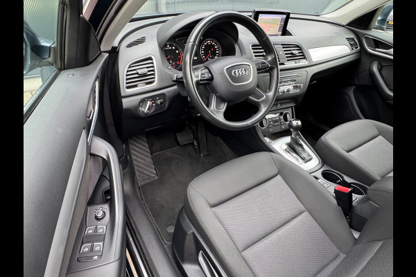 Audi Q3 1.4 TFSI Automaat Design Pro Line * Navigatie * Trekhaak * Keyless * Cruise Control * Audi Q3 1.4 TFSI Automaat Design Pro Line * Navigatie * Trekhaak * Keyless * Cruise Control *