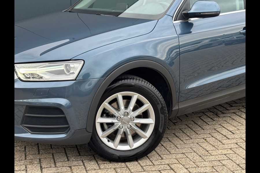 Audi Q3 1.4 TFSI Automaat Design Pro Line * Navigatie * Trekhaak * Keyless * Cruise Control * Audi Q3 1.4 TFSI Automaat Design Pro Line * Navigatie * Trekhaak * Keyless * Cruise Control *