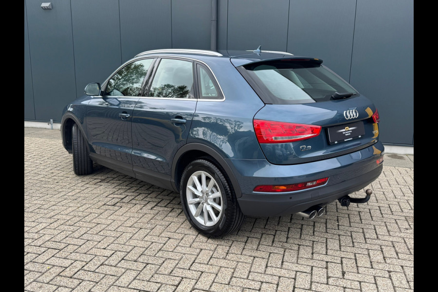 Audi Q3 1.4 TFSI Automaat Design Pro Line * Navigatie * Trekhaak * Keyless * Cruise Control * Audi Q3 1.4 TFSI Automaat Design Pro Line * Navigatie * Trekhaak * Keyless * Cruise Control *