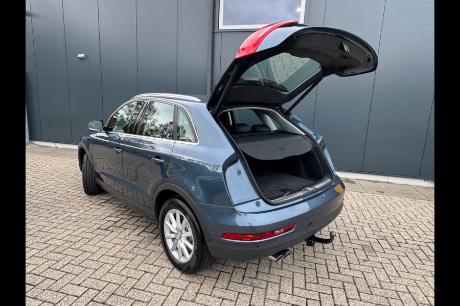 Audi Q3 1.4 TFSI Automaat Design Pro Line * Navigatie * Trekhaak * Keyless * Cruise Control * Audi Q3 1.4 TFSI Automaat Design Pro Line * Navigatie * Trekhaak * Keyless * Cruise Control *