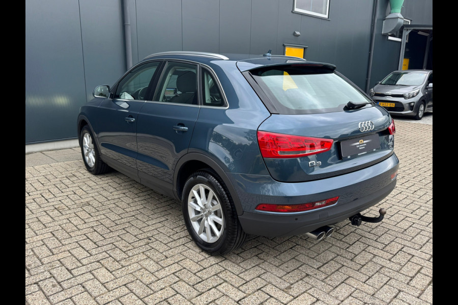 Audi Q3 1.4 TFSI Automaat Design Pro Line * Navigatie * Trekhaak * Keyless * Cruise Control * Audi Q3 1.4 TFSI Automaat Design Pro Line * Navigatie * Trekhaak * Keyless * Cruise Control *