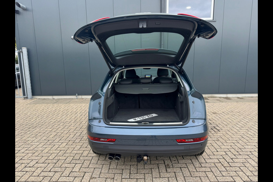 Audi Q3 1.4 TFSI Automaat Design Pro Line * Navigatie * Trekhaak * Keyless * Cruise Control * Audi Q3 1.4 TFSI Automaat Design Pro Line * Navigatie * Trekhaak * Keyless * Cruise Control *