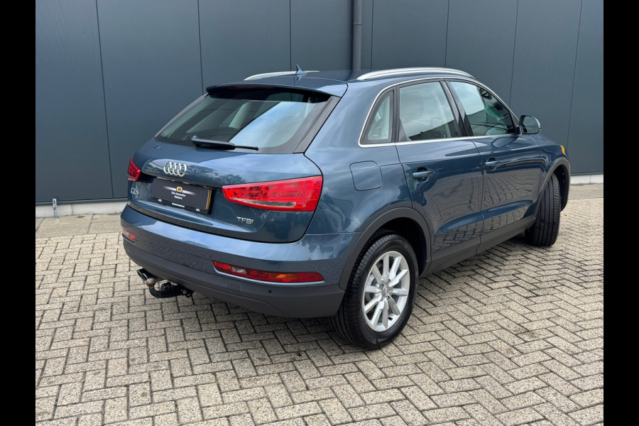Audi Q3 1.4 TFSI Automaat Design Pro Line * Navigatie * Trekhaak * Keyless * Cruise Control * Audi Q3 1.4 TFSI Automaat Design Pro Line * Navigatie * Trekhaak * Keyless * Cruise Control *