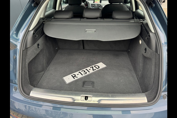 Audi Q3 1.4 TFSI Automaat Design Pro Line * Navigatie * Trekhaak * Keyless * Cruise Control * Audi Q3 1.4 TFSI Automaat Design Pro Line * Navigatie * Trekhaak * Keyless * Cruise Control *