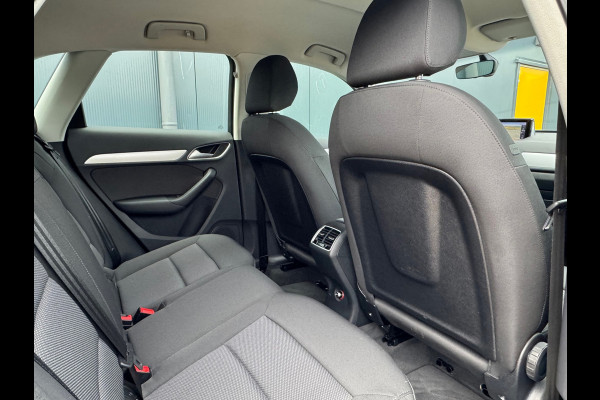 Audi Q3 1.4 TFSI Automaat Design Pro Line * Navigatie * Trekhaak * Keyless * Cruise Control * Audi Q3 1.4 TFSI Automaat Design Pro Line * Navigatie * Trekhaak * Keyless * Cruise Control *