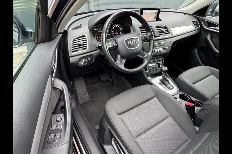 Audi Q3 1.4 TFSI Automaat Design Pro Line * Navigatie * Trekhaak * Keyless * Cruise Control * Audi Q3 1.4 TFSI Automaat Design Pro Line * Navigatie * Trekhaak * Keyless * Cruise Control *