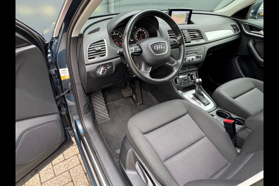 Audi Q3 1.4 TFSI Automaat Design Pro Line * Navigatie * Trekhaak * Keyless * Cruise Control * Audi Q3 1.4 TFSI Automaat Design Pro Line * Navigatie * Trekhaak * Keyless * Cruise Control *