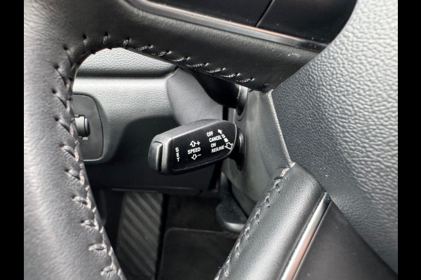 Audi Q3 1.4 TFSI Automaat Design Pro Line * Navigatie * Trekhaak * Keyless * Cruise Control * Audi Q3 1.4 TFSI Automaat Design Pro Line * Navigatie * Trekhaak * Keyless * Cruise Control *