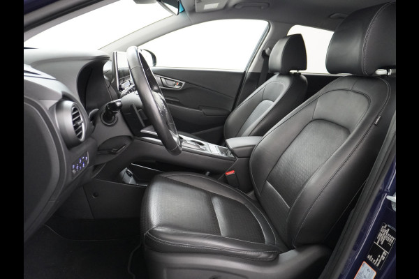 Hyundai KONA ELECTRIC EV Premium 64kWh Leer HUD Warmtepomp Adap.Cruise Apple Carplay Android Auto Navi Ecc Krell®-Hifi Audio Stoel-Stuurverwarming Stoelventilatie Blind-Spot Assistance Lane Assist 1e Eigenaar Origineel Nederlandse Auto