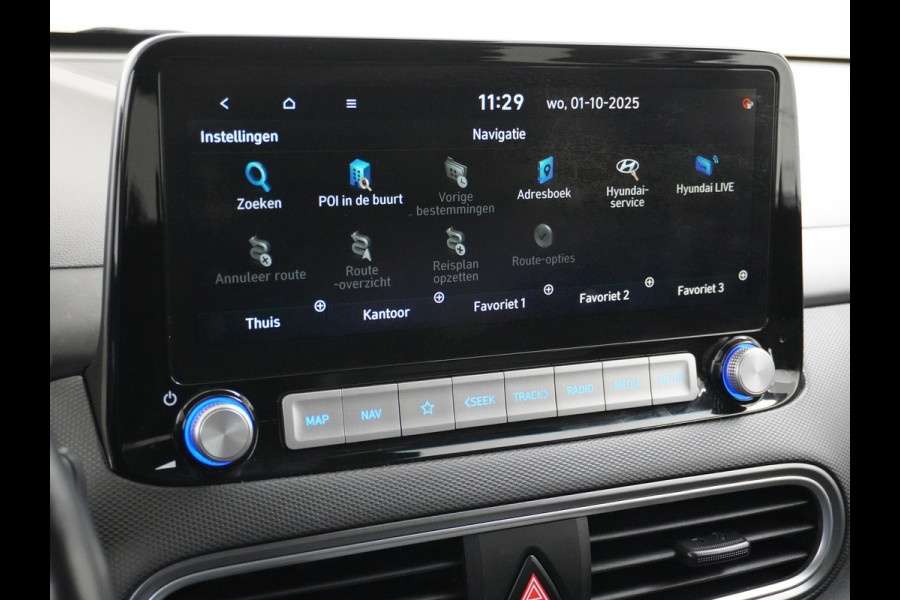 Hyundai KONA ELECTRIC EV Premium 64kWh Leer HUD Warmtepomp Adap.Cruise Apple Carplay Android Auto Navi Ecc Krell®-Hifi Audio Stoel-Stuurverwarming Stoelventilatie Blind-Spot Assistance Lane Assist 1e Eigenaar Origineel Nederlandse Auto