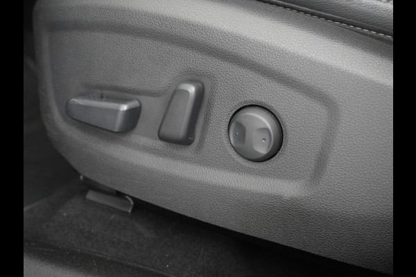 Hyundai KONA ELECTRIC EV Premium 64kWh Leer HUD Warmtepomp Adap.Cruise Apple Carplay Android Auto Navi Ecc Krell®-Hifi Audio Stoel-Stuurverwarming Stoelventilatie Blind-Spot Assistance Lane Assist 1e Eigenaar Origineel Nederlandse Auto
