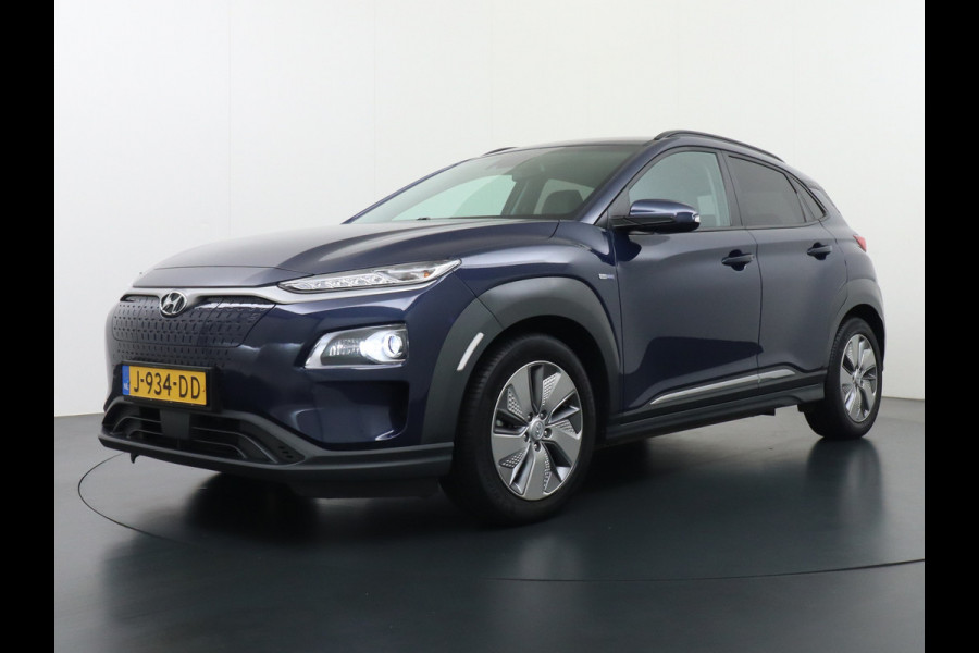 Hyundai KONA ELECTRIC EV Premium 64kWh Leer HUD Warmtepomp Adap.Cruise Apple Carplay Android Auto Navi Ecc Krell®-Hifi Audio Stoel-Stuurverwarming Stoelventilatie Blind-Spot Assistance Lane Assist 1e Eigenaar Origineel Nederlandse Auto