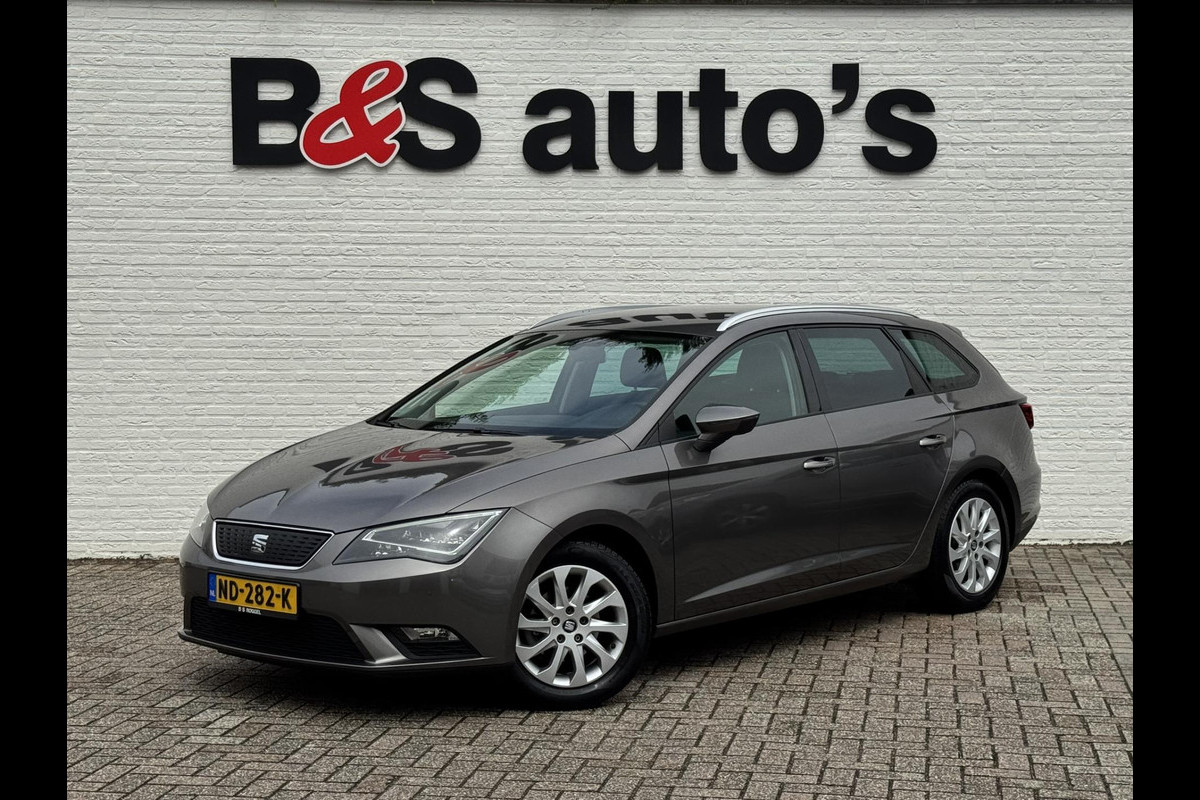 Seat León ST 1.0 EcoTSI Style Full LED koplampen Cruise control Climate control Apple Carplay / Android auto Parkeersensoren Seat León ST 1.0 EcoTSI Style Full LED koplampen Cruise control Climate control Apple Carplay / Android auto Parkeersensoren