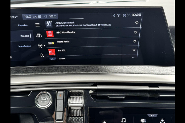 Peugeot 3008 1.2 Hybrid 136 Allure Automaat Cruise control Climate control Digitaal dashboard Achteruitrijcamera Apple Android