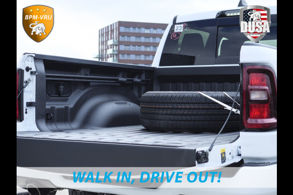 Dodge Ram 1500 | Laramie | Night Edition | 3.0L I6 Hurricane | Crew Cab | 4X4 | BPM VRIJ | Niveau regeling | Passenger Display | Getoonde accessoires zijn verkrijgbaar tegen meerprijs Dodge Ram 1500 | Laramie | Night Edition | 3.0L I6 Hurricane | Crew Cab | 4X4 | BPM VRIJ | Niveau regeling | Passenger Display | Getoonde accessoires zijn verkrijgbaar tegen meerprijs