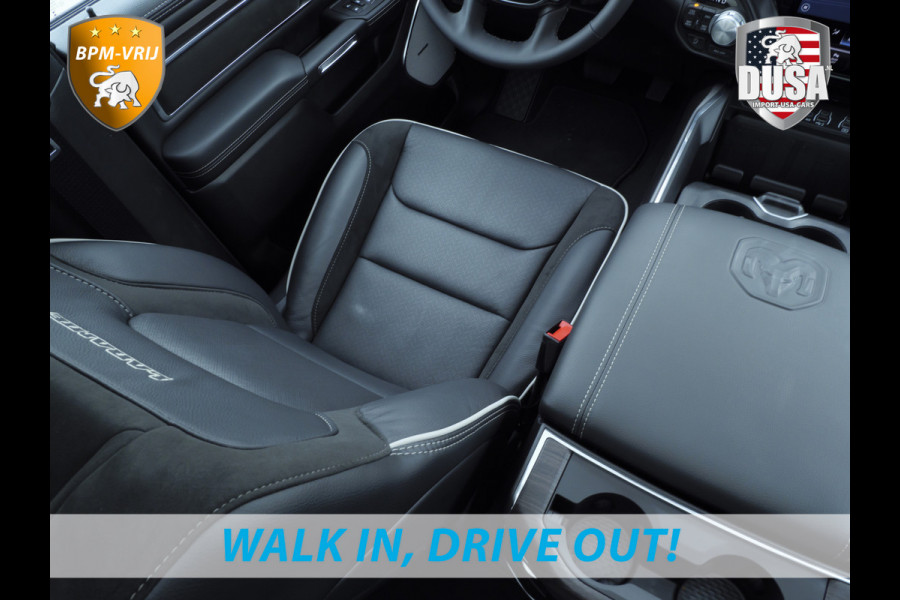 Dodge Ram 1500 | Laramie | Premium Night | 3.0L I6 Hurricane | Crew Cab | 4X4 | BPM VRIJ | Niveau regeling | 14,4-inch Touchscreen | LPG | Getoonde accessoires zijn verkrijgbaar tegen meerprijs Dodge Ram 1500 | Laramie | Premium Night | 3.0L I6 Hurricane | Crew Cab | 4X4 | BPM VRIJ | Niveau regeling | 14,4-inch Touchscreen | LPG | Getoonde accessoires zijn verkrijgbaar tegen meerprijs