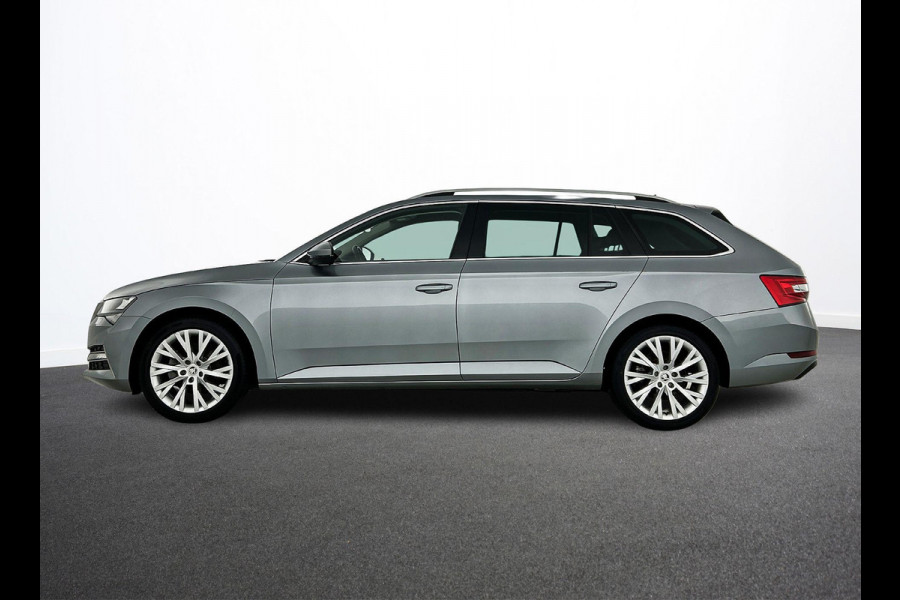 Škoda Superb Combi 1.4 TSI iV Business Edition Plus PHEV Airco ECC Navi Carplay Adaptive Cruise 18" LM Velgen Leder/Alcantara Virtual Cockpit El Achterklep Full LED Stoelverwarming