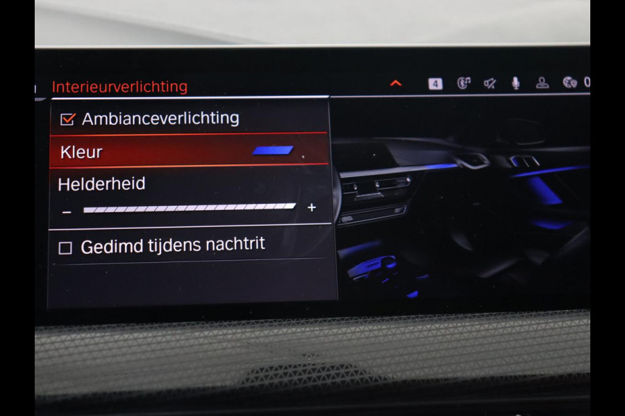 BMW 1-serie 116d High Executive | Sport Line | Leder | Stoelverwarming | Carplay | Sportstoelen | Navigatie | Parkeerhulp | Live Cockpit | Climate control | Full LED | Cruise control