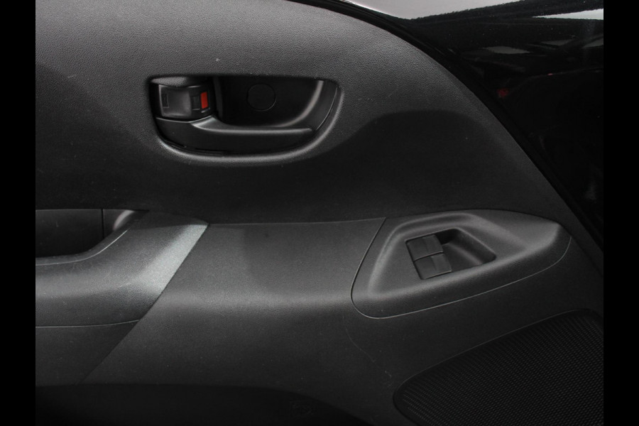 Citroën C1 1.0 VTi Feel | Airco | Bluetooth | Stuurbediening | Led | Electrisch pakket | 5-drs