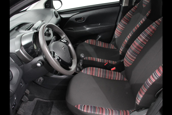 Citroën C1 1.0 VTi Feel | Airco | Bluetooth | Stuurbediening | Led | Electrisch pakket | 5-drs