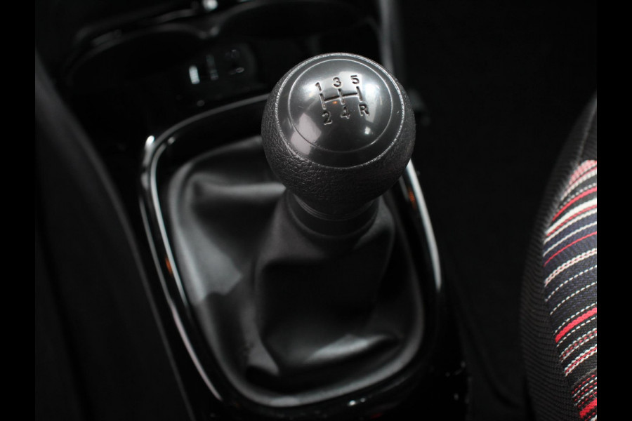 Citroën C1 1.0 VTi Feel | Airco | Bluetooth | Stuurbediening | Led | Electrisch pakket | 5-drs