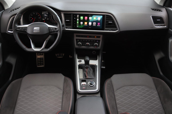 Seat Ateca 1.5 TSI FR / PANODAK / KEYLESS / ACC / CAMERA / CARPLAY