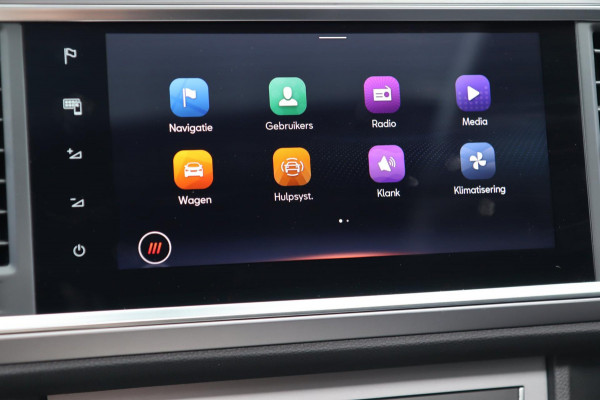 Seat Ateca 1.5 TSI FR / PANODAK / KEYLESS / ACC / CAMERA / CARPLAY