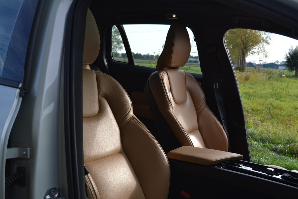 Volvo V60 Cross Country 2.0 T5 AWD Pro Polestar Engineered NW STAAT