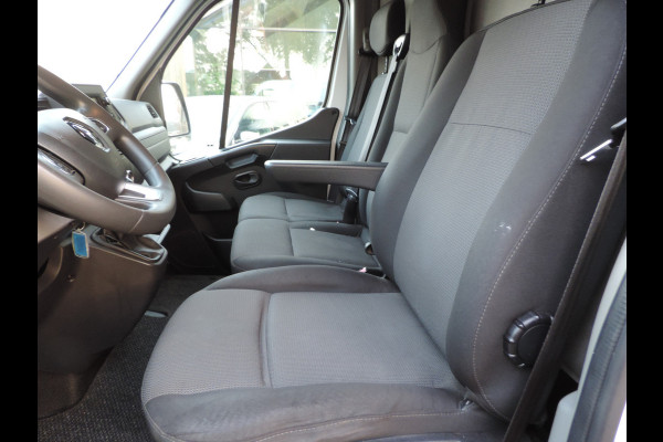 Renault Master T33 2.3 dCi 150 L2H2 Energy Renault Master T33 2.3 dCi 150 L2H2 Energy