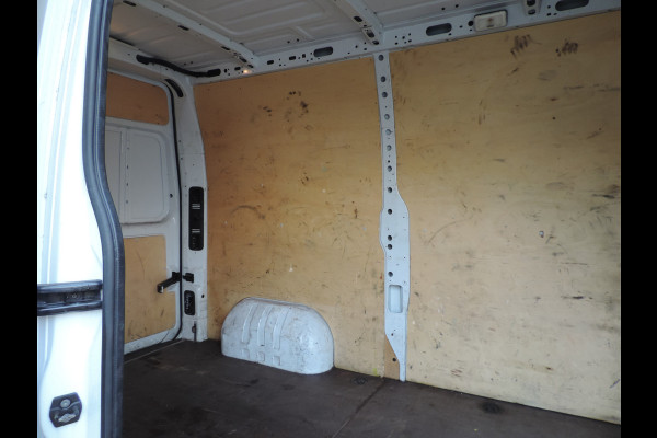 Renault Master T33 2.3 dCi 150 L2H2 Energy Renault Master T33 2.3 dCi 150 L2H2 Energy