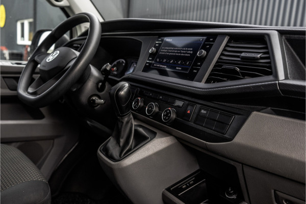 Volkswagen Transporter T6.1 2.0 TDI | L2H1 | Automaat | CarPlay | Navigatie | Cruise | Airco | PDC | Euro 6 Volkswagen Transporter T6.1 2.0 TDI | L2H1 | Automaat | CarPlay | Navigatie | Cruise | Airco | PDC | Euro 6