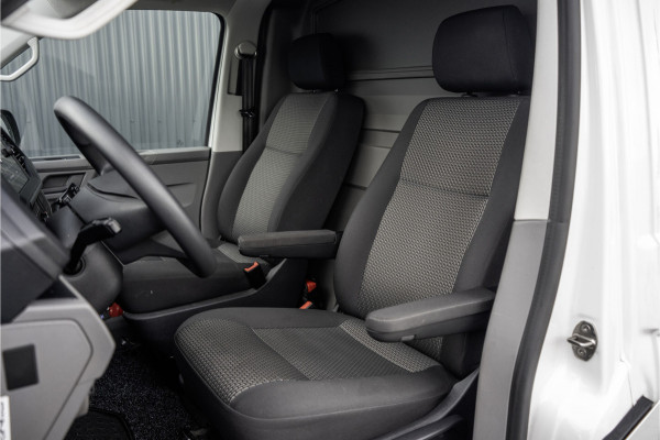 Volkswagen Transporter T6.1 2.0 TDI | L2H1 | Automaat | CarPlay | Navigatie | Cruise | Airco | PDC | Euro 6 Volkswagen Transporter T6.1 2.0 TDI | L2H1 | Automaat | CarPlay | Navigatie | Cruise | Airco | PDC | Euro 6